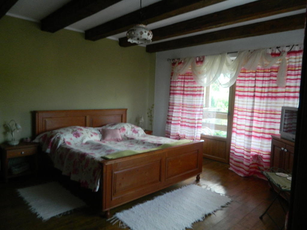 Pensiunea Romantic Sadu Habitación foto