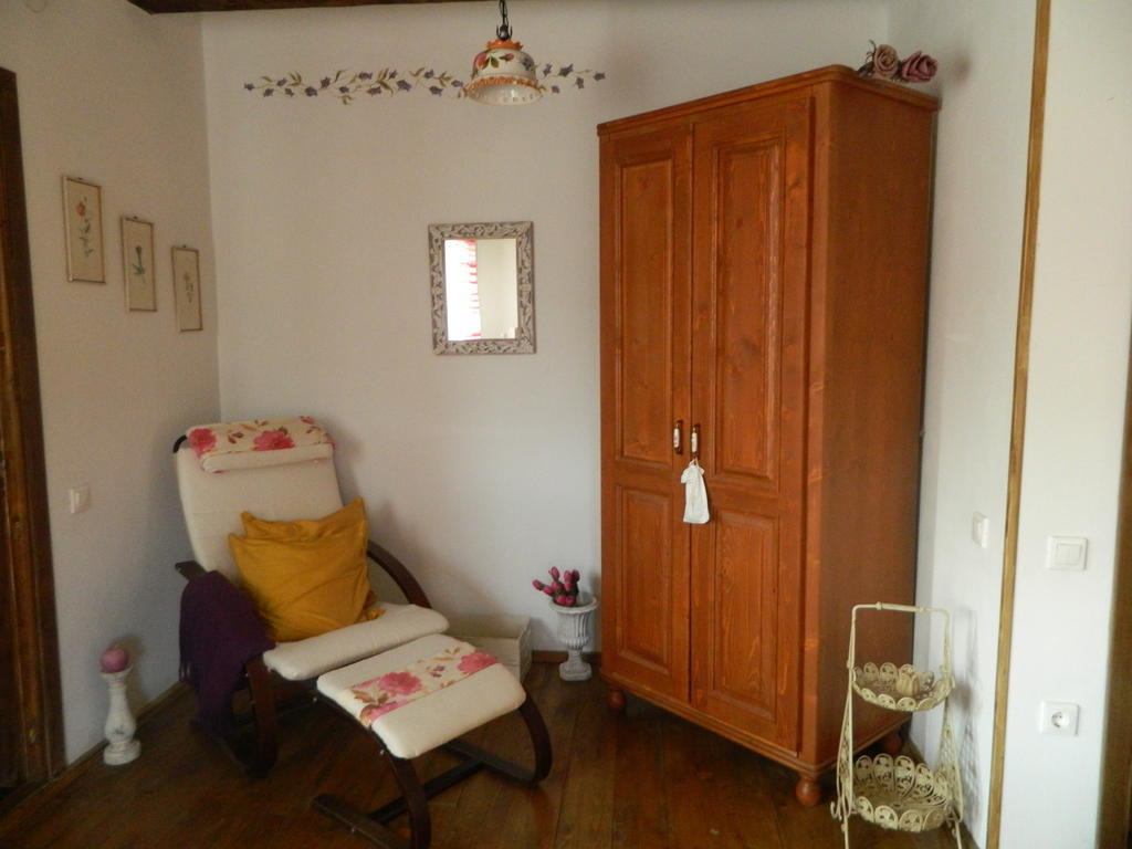 Pensiunea Romantic Sadu Habitación foto